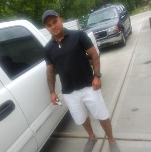 Meet your Posher, Reyes